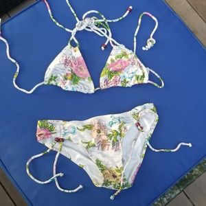 String Triangle Bikini